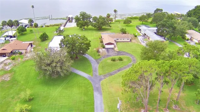 $485,000 | 823 North Lake Reedy Boulevard, Frostproof, FL 33843