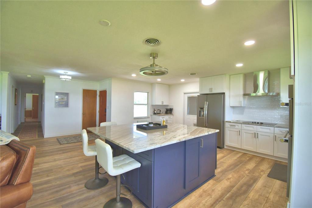 823 North Lake Reedy Boulevard Frostproof, FL 33843 - Photo 9 of 42