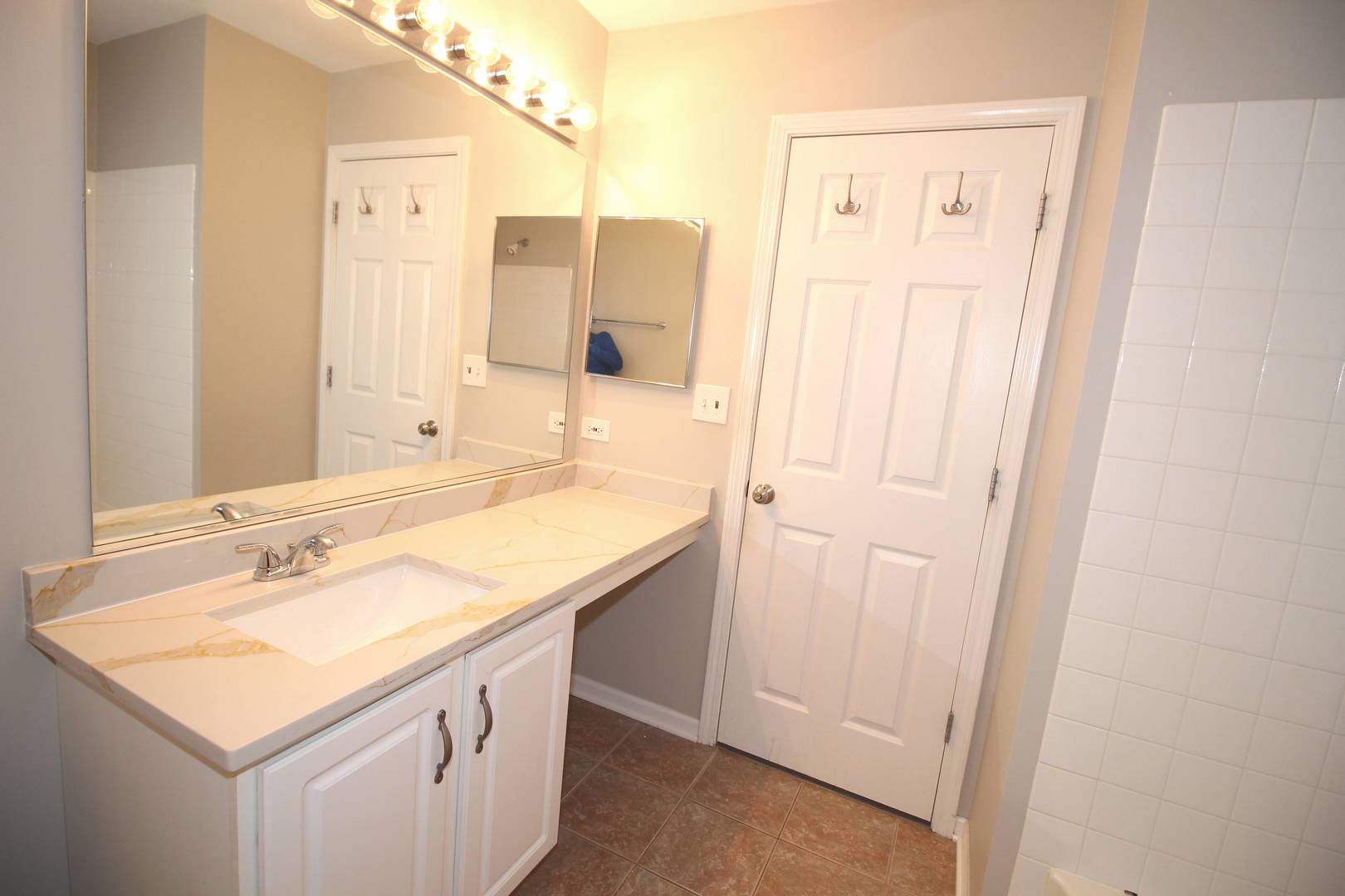 2518 Golf Ridge Circle, Unit 2518 Naperville, IL 60563 - Photo 15 of 27