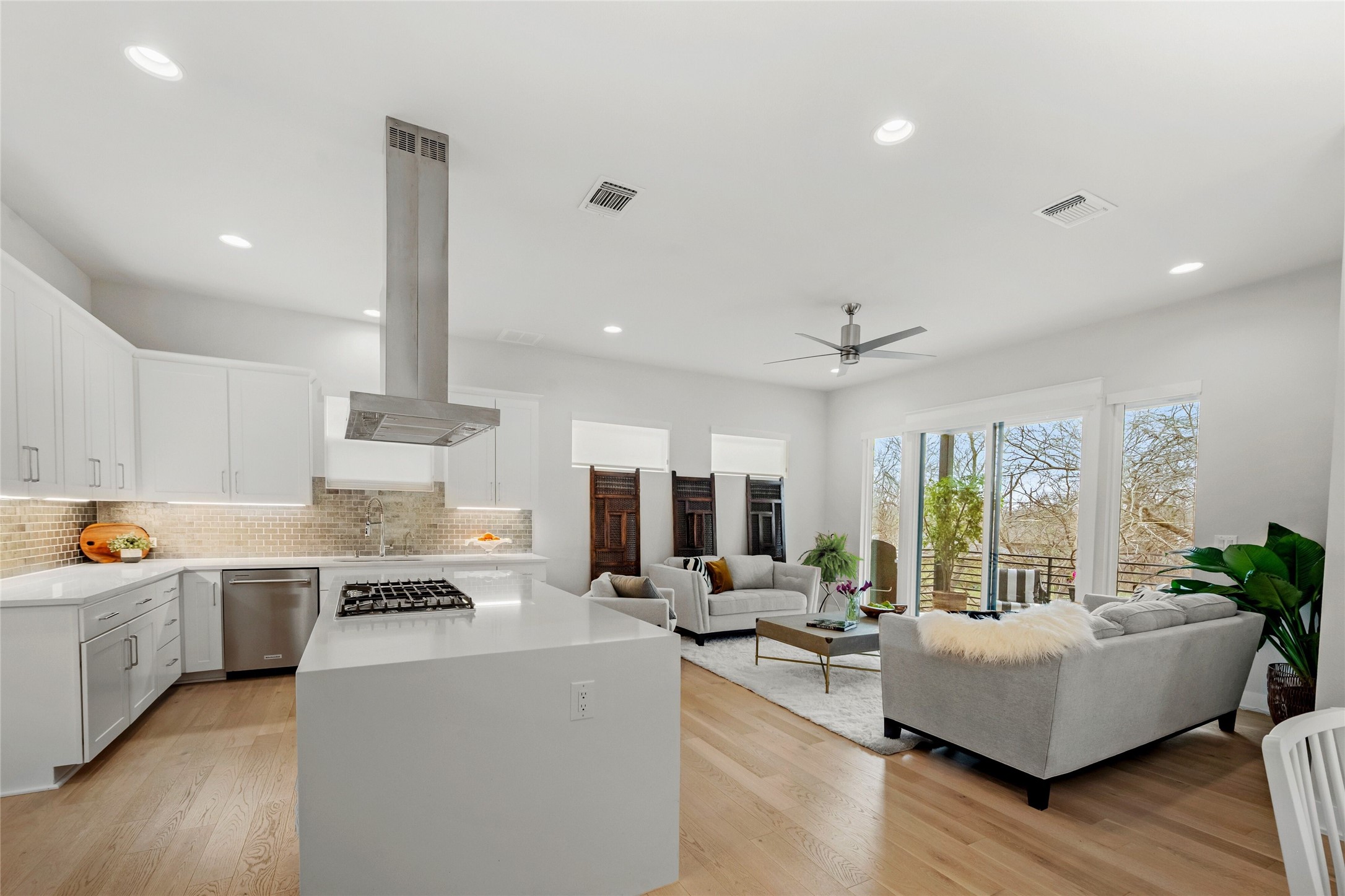 5002 Pecan Springs Road, Unit 8 Austin, TX 78723 - Photo 3 of 35 Modern Luxury Open Concept