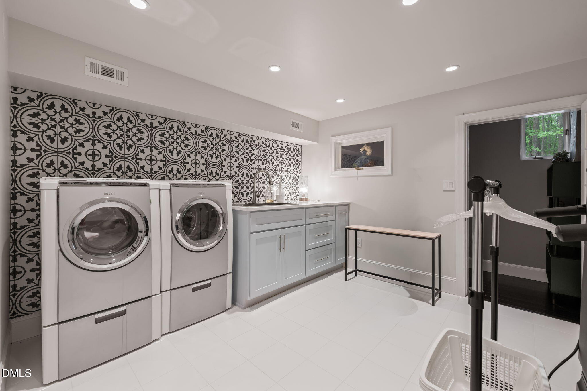 1401 Trinity Circle Raleigh, NC 27607 - Photo 39 of 73 Utility Room