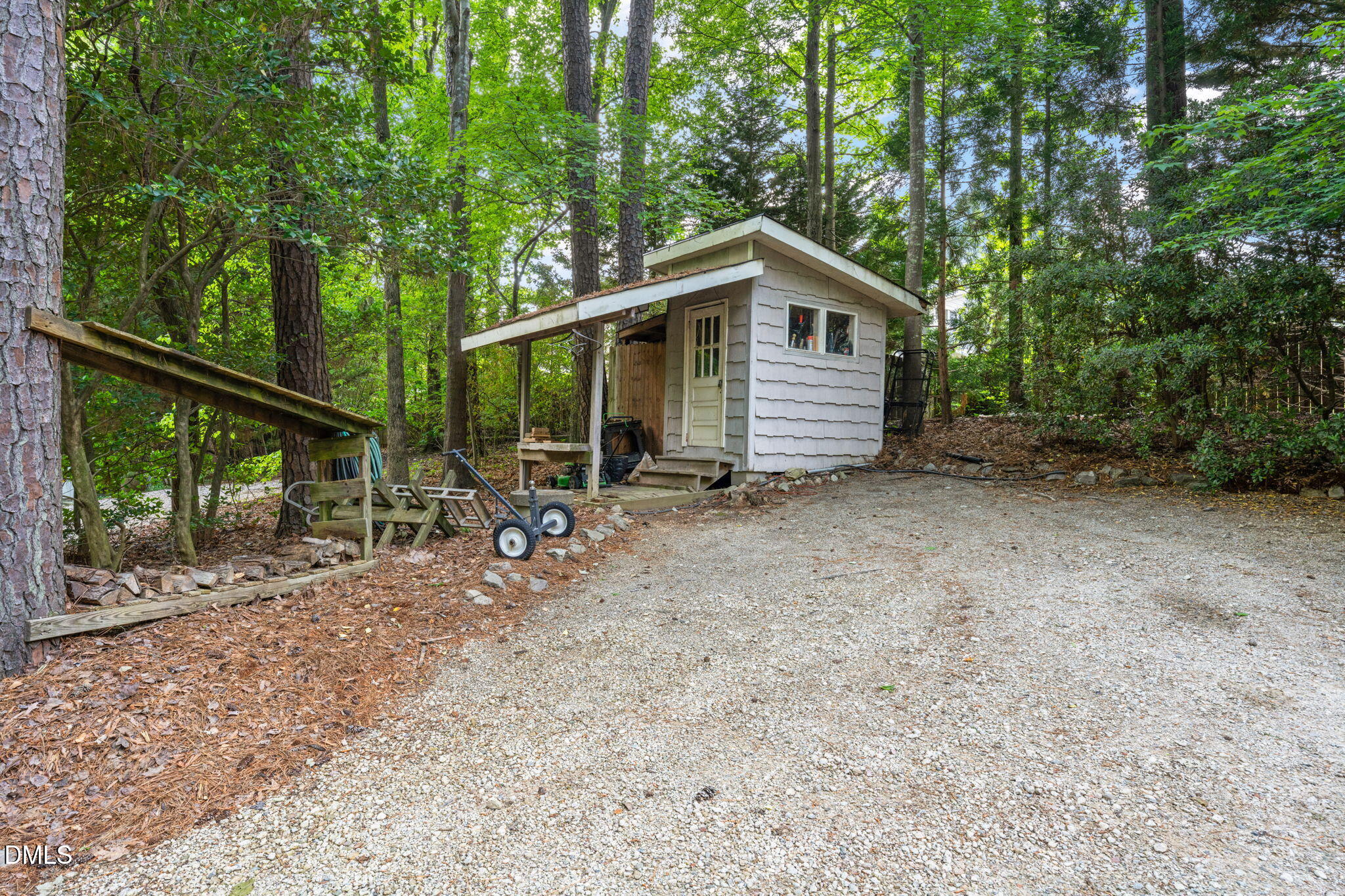 1401 Trinity Circle Raleigh, NC 27607 - Photo 56 of 73 Shed