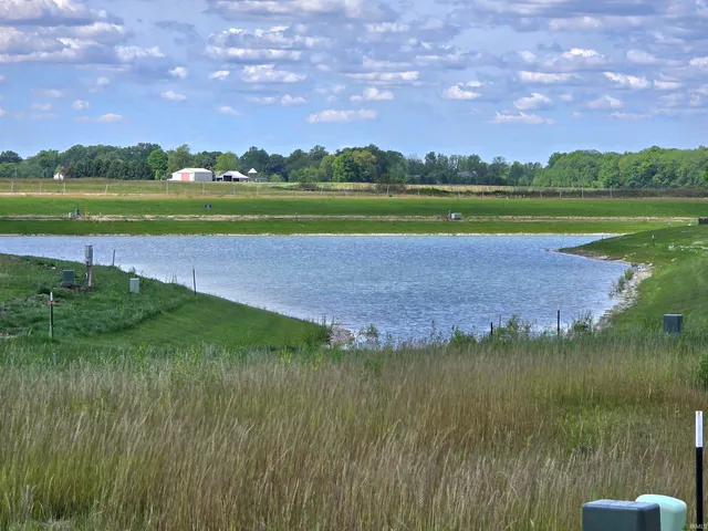 $398,900 | 12991 Vista Verde Boulevard, Fort Wayne, IN 46818