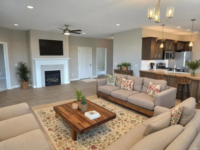 $398,900 | 12991 Vista Verde Boulevard, Fort Wayne, IN 46818