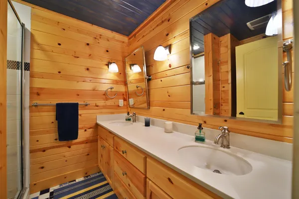 $2,450,000 | 7996 Bass Lake Road, Lake Shore, MN 56468