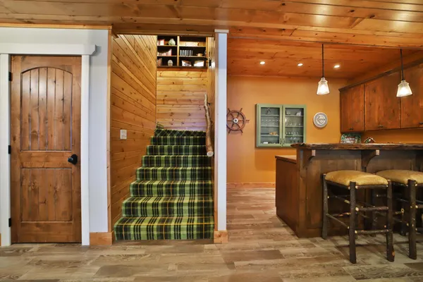 $2,450,000 | 7996 Bass Lake Road, Lake Shore, MN 56468