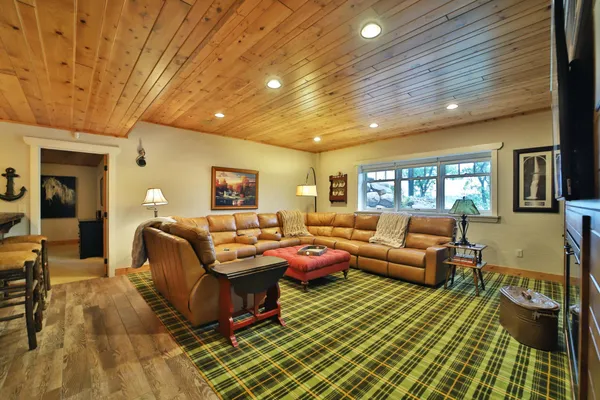 $2,450,000 | 7996 Bass Lake Road, Lake Shore, MN 56468