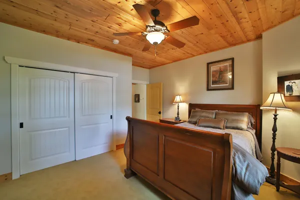 $2,450,000 | 7996 Bass Lake Road, Lake Shore, MN 56468