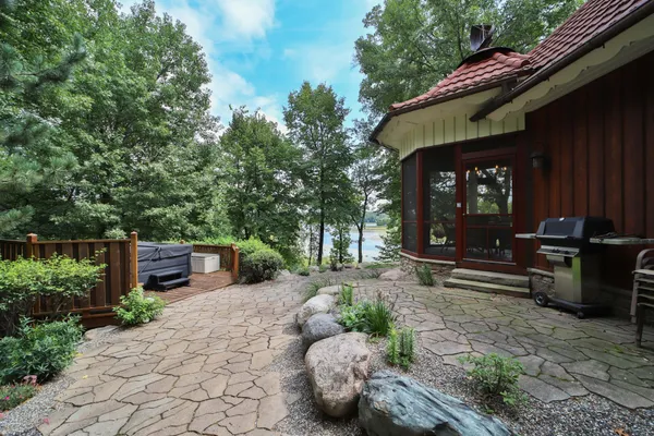 $2,450,000 | 7996 Bass Lake Road, Lake Shore, MN 56468