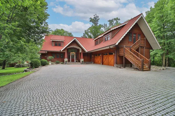 $2,450,000 | 7996 Bass Lake Road, Lake Shore, MN 56468