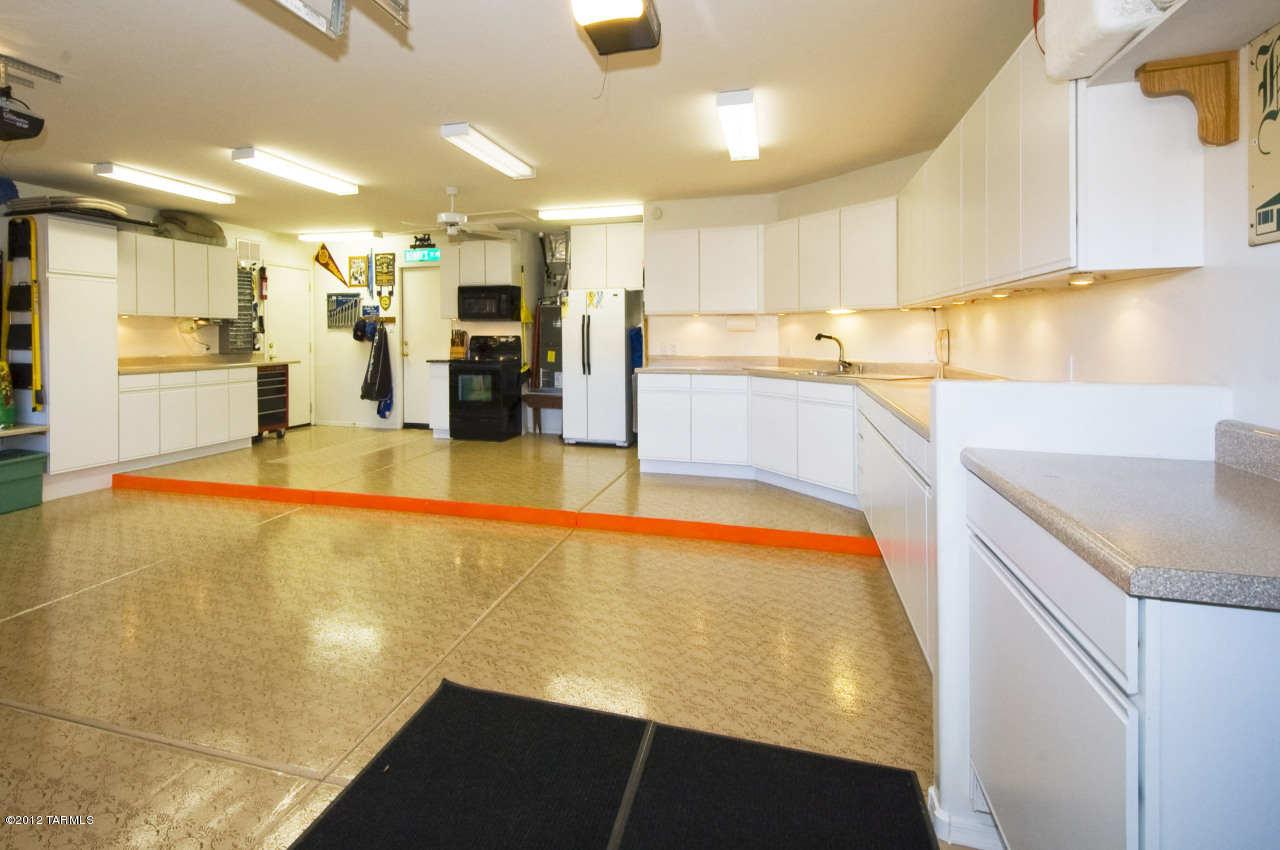 62397 East Northwood Road Tucson, AZ 85739 - Photo 30 of 34
