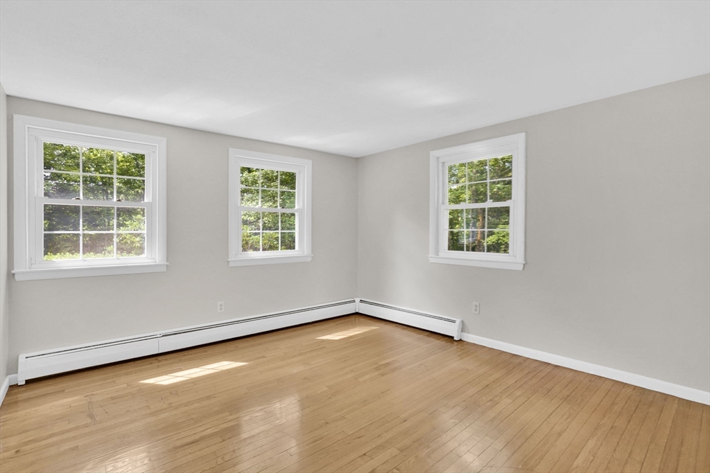 4 Silver Street Monson, MA 01057 - Photo 11 of 29