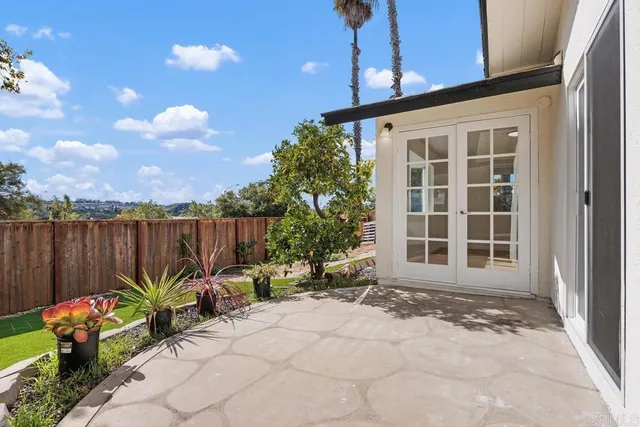 $859,000 | 4801 Siesta Place, Oceanside, CA 92057