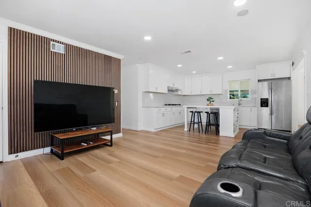 $859,000 | 4801 Siesta Place, Oceanside, CA 92057