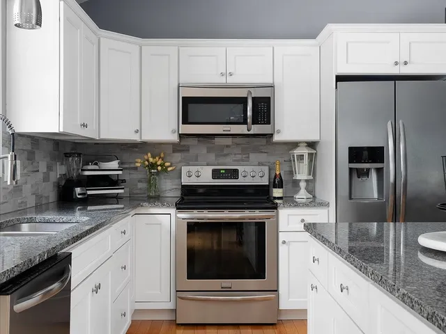 $995,000 | 12 Hillside Drive, Charlestown, RI 02813