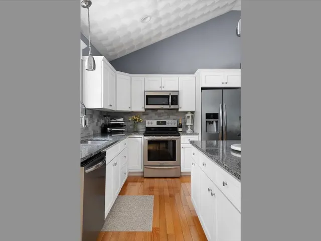 $995,000 | 12 Hillside Drive, Charlestown, RI 02813