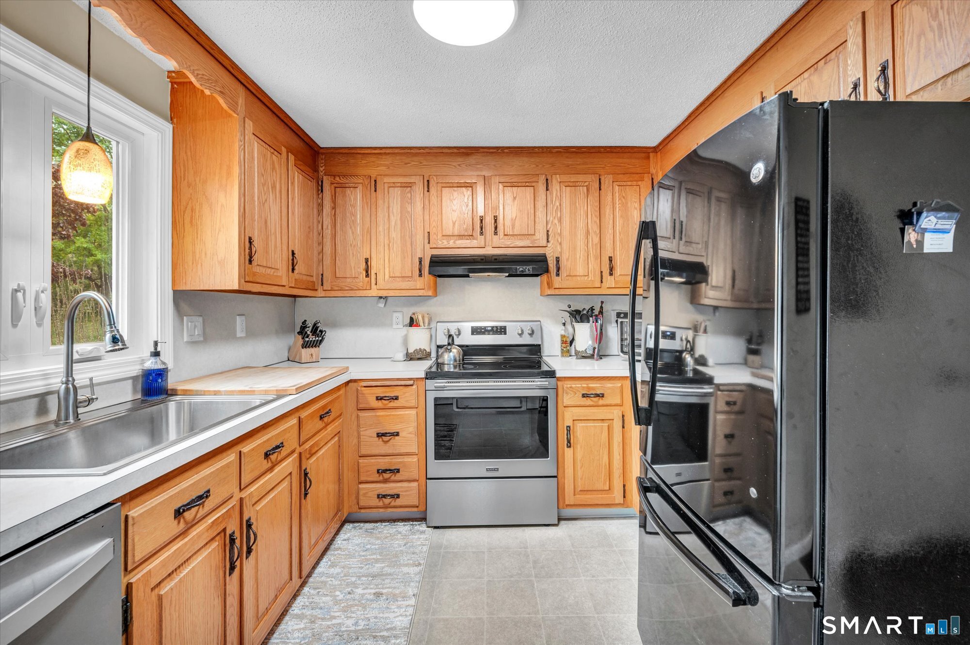 8 Countryside Lane, Unit 5 Middletown, CT 06457 - Photo 13 of 31