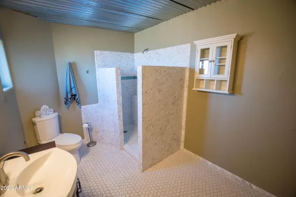 a view of a backyard with wooden floor and wooden floor