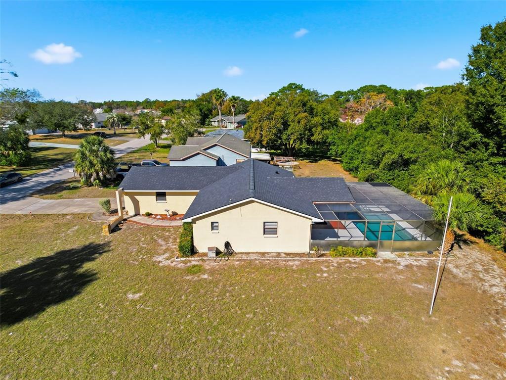 7410 Dundee Court Weeki Wachee, FL 34613 - Photo 6 of 33 a view of a city