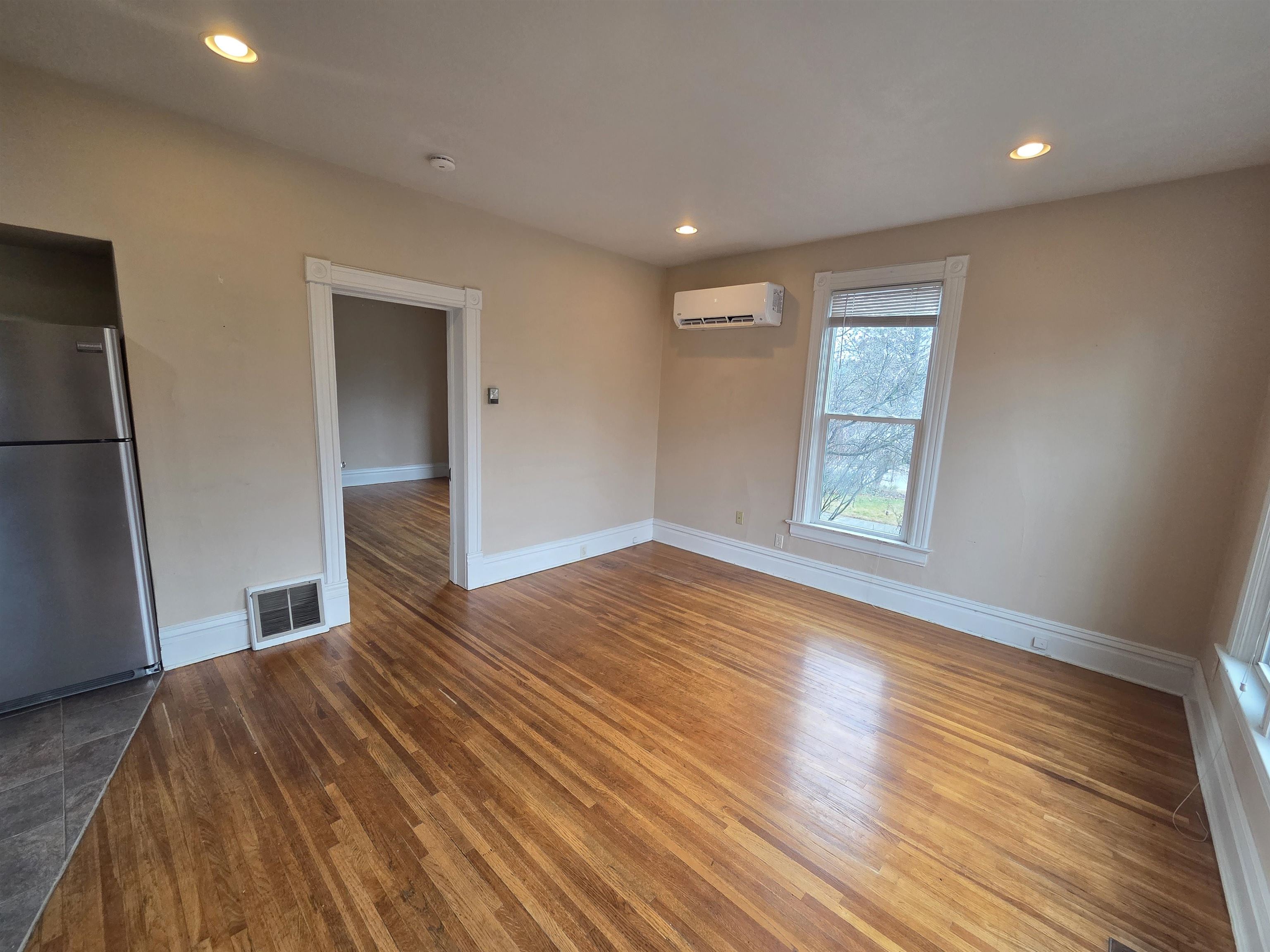 2217 West 5th Avenue Spokane, WA 99201 - Photo 4 of 24