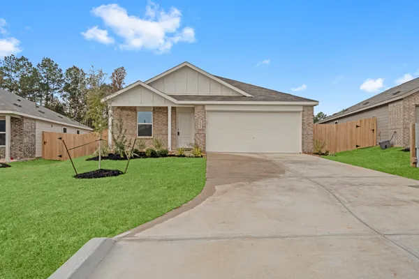 $1,675 | 16031 Tallis Drive, Conroe, TX 77303