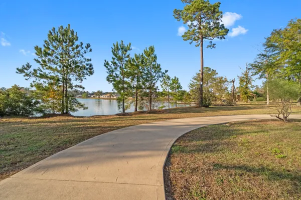 $1,675 | 16031 Tallis Drive, Conroe, TX 77303