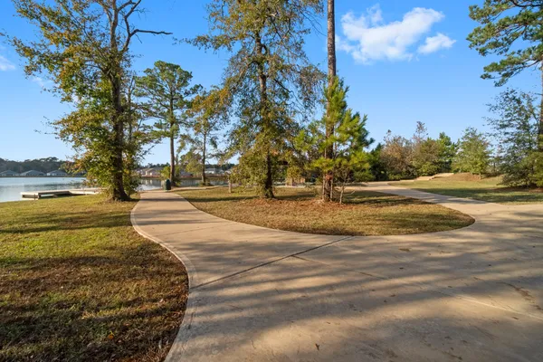 $1,675 | 16031 Tallis Drive, Conroe, TX 77303