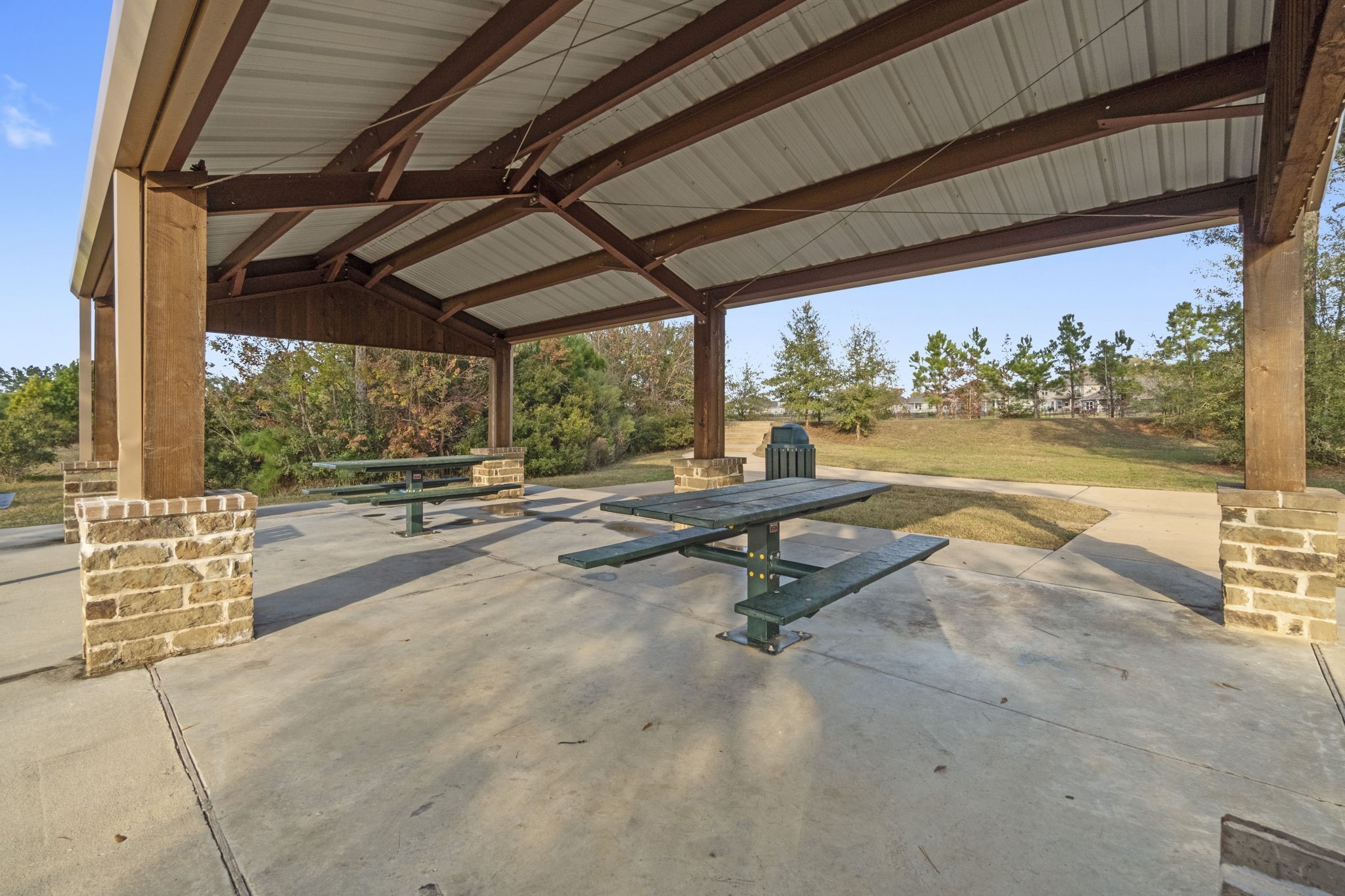 16031 Tallis Drive Conroe, TX 77303 - Photo 41 of 46 a living room with furniture and a large window