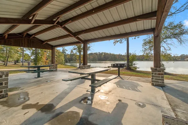 $1,675 | 16031 Tallis Drive, Conroe, TX 77303