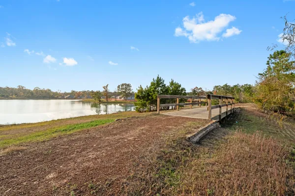 $1,675 | 16031 Tallis Drive, Conroe, TX 77303