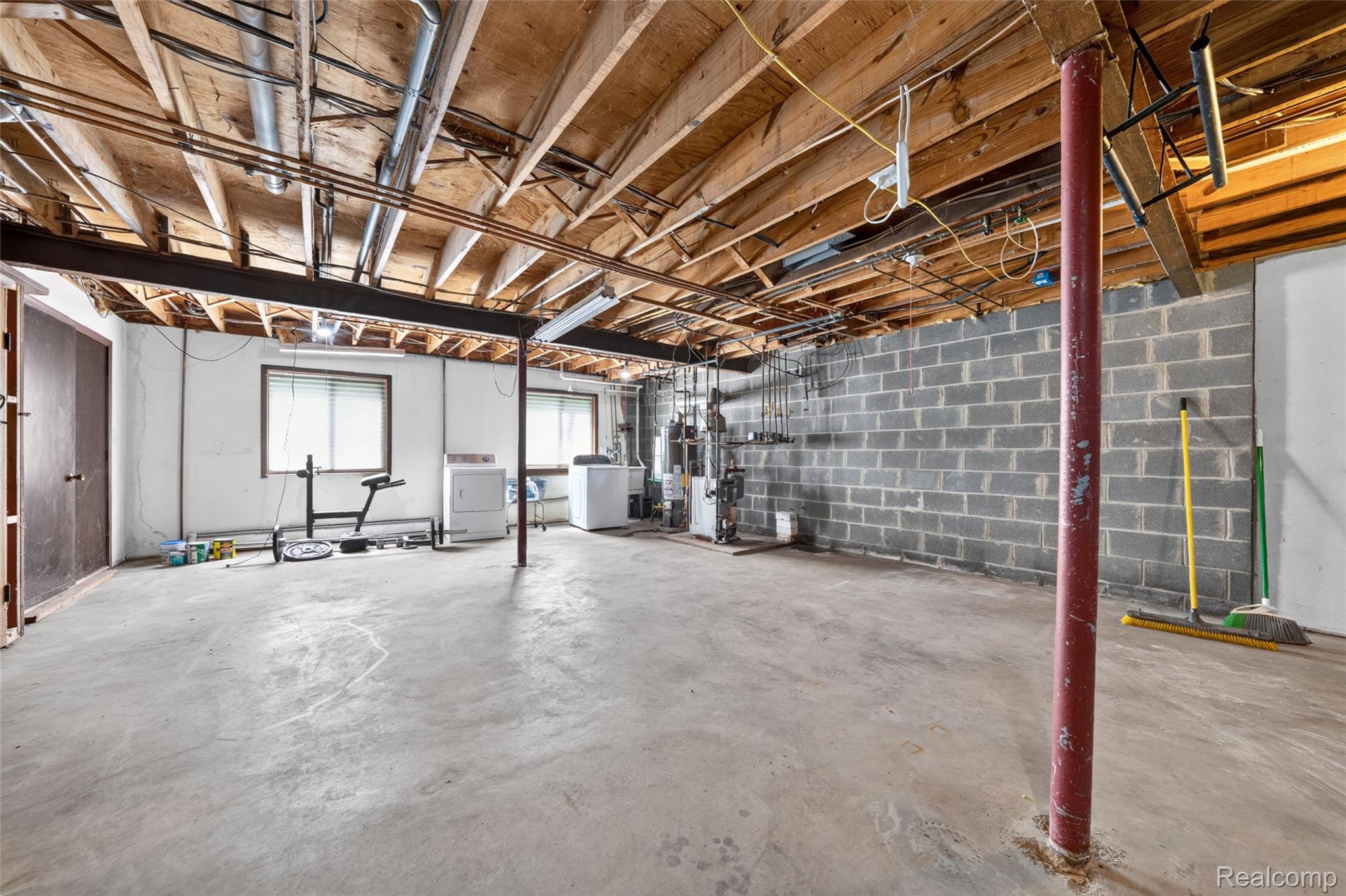 4565 Brookside Road Fenton, MI 48430 - Photo 36 of 50 4565 Brookside Rd Fenton HDR-146.jpg