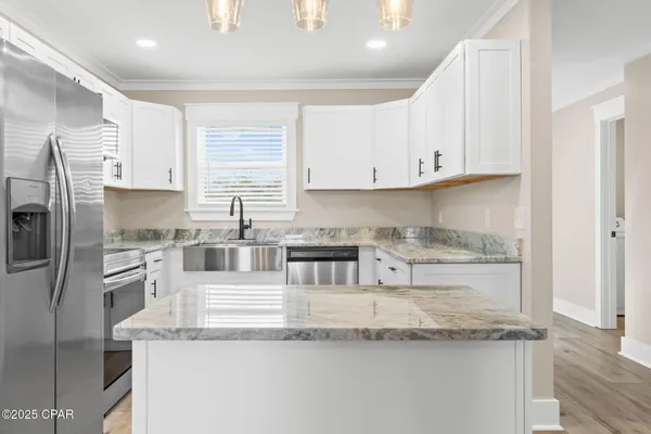 $2,500 | 1335 Capri Drive, Panama City, FL 32405