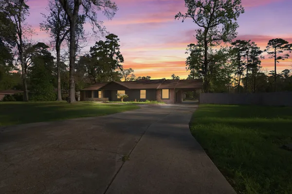 $349,000 | 2119 Old Ox Road, Spring, TX 77386