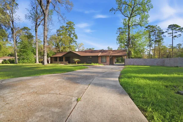 $349,000 | 2119 Old Ox Road, Spring, TX 77386