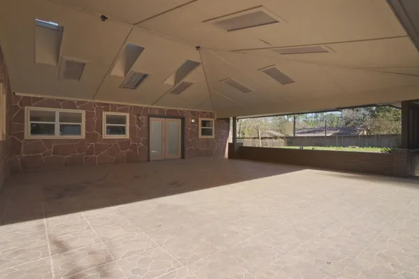$349,000 | 2119 Old Ox Road, Spring, TX 77386
