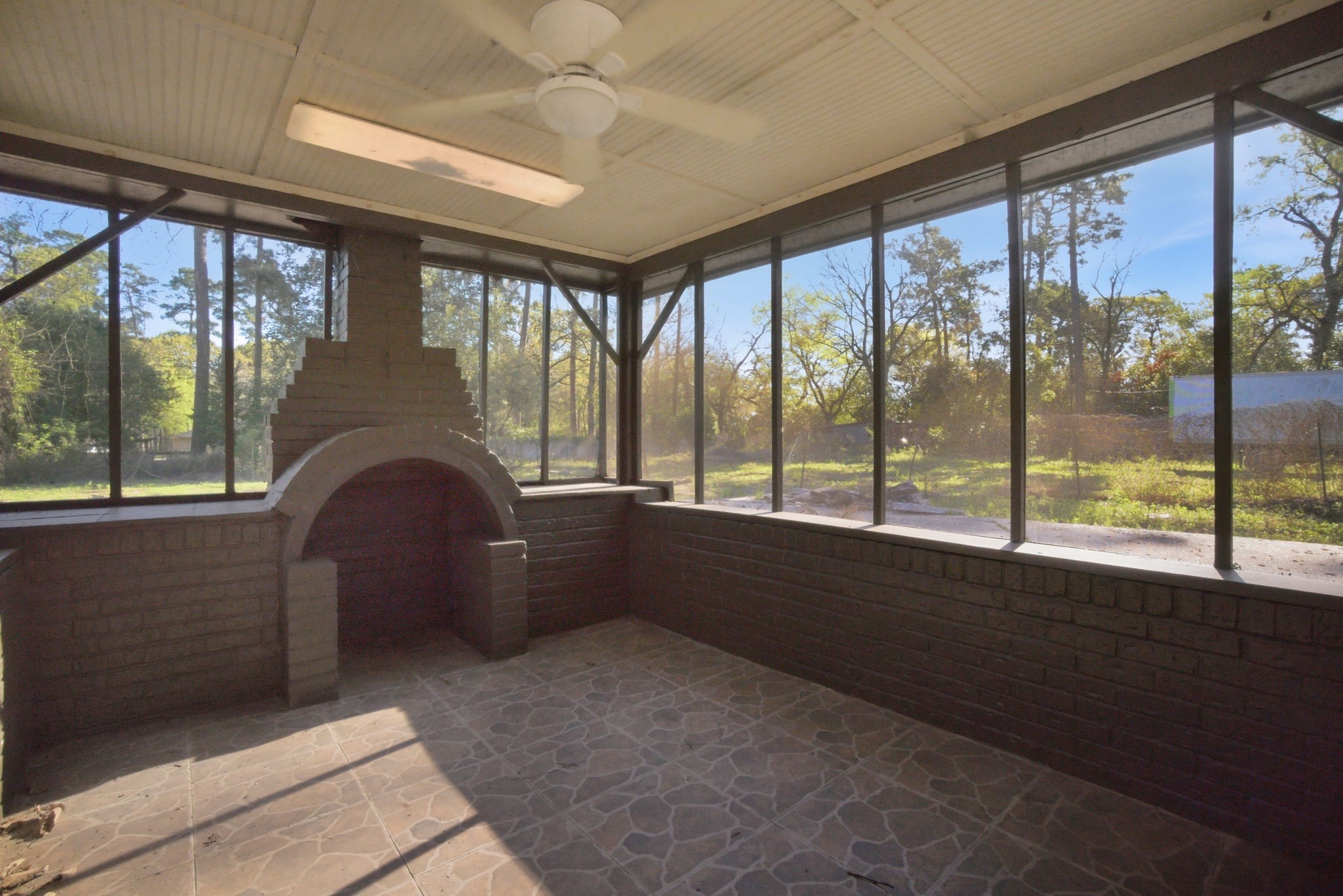 2119 Old Ox Road Spring, TX 77386 - Photo 27 of 31 Screened in area off patio.