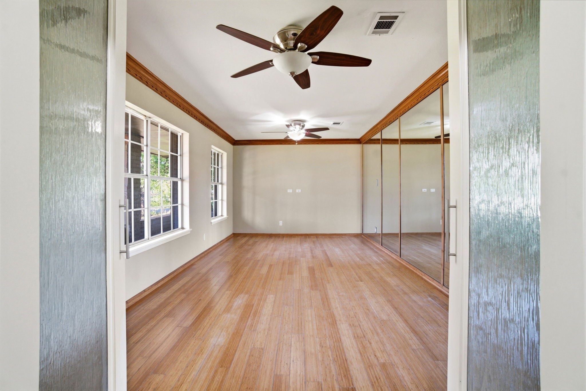 2119 Old Ox Road Spring, TX 77386 - Photo 5 of 31 A large flex room off the entry. Perfect for a game room, media room, play room, or formal living room.