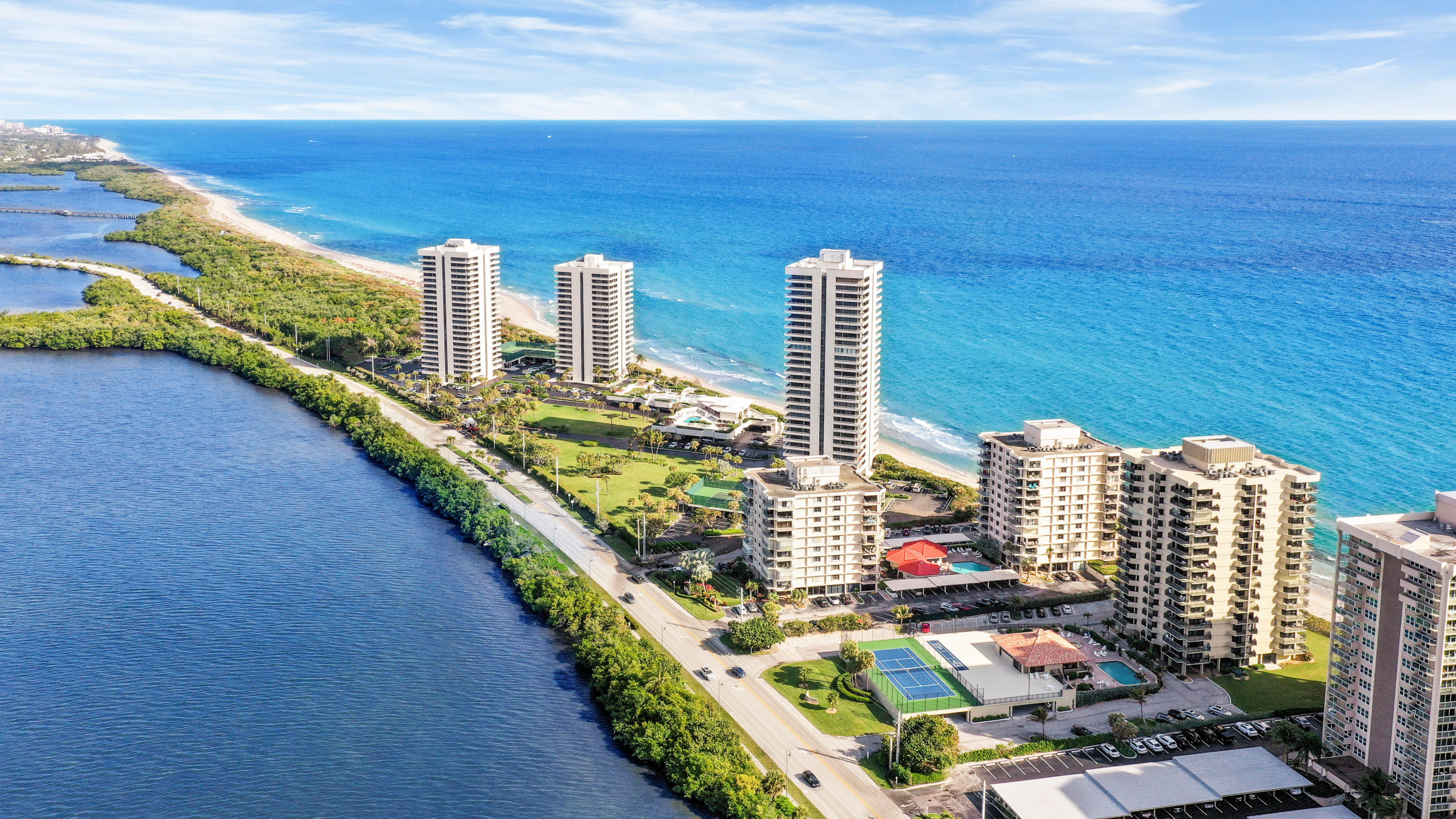 5460 North Ocean Drive, Unit PHA Riviera Beach, FL 33404 - Photo 3 of 47 3