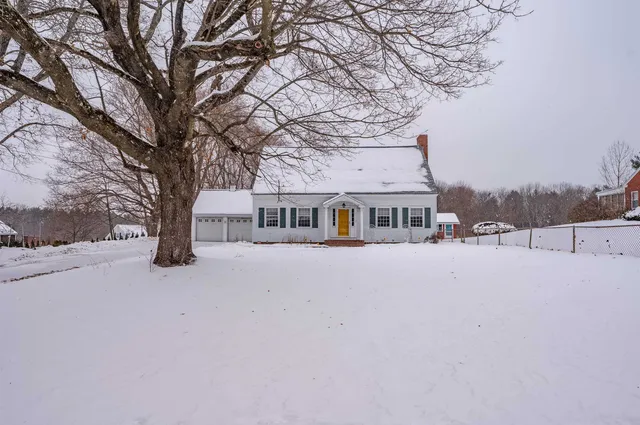 $519,000 | 144 Rochester Hill Road, Rochester, NH 03867