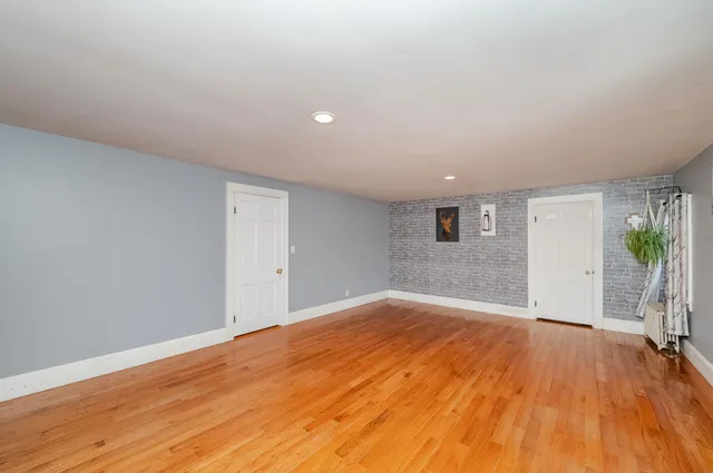 $519,000 | 144 Rochester Hill Road, Rochester, NH 03867