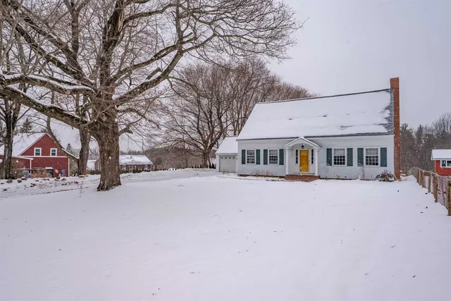 $519,000 | 144 Rochester Hill Road, Rochester, NH 03867