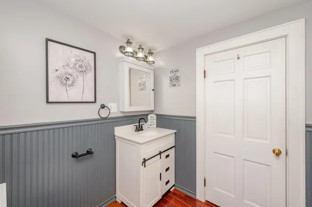 $519,000 | 144 Rochester Hill Road, Rochester, NH 03867