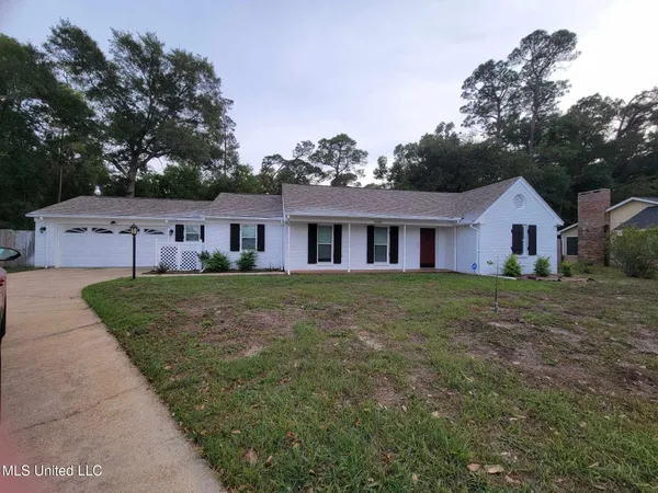$2,400 | 2589 Santa Rosa Cove, Biloxi, MS 39531