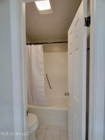 $2,500 | 2589 Santa Rosa Cove, Biloxi, MS 39531