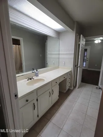 $2,400 | 2589 Santa Rosa Cove, Biloxi, MS 39531