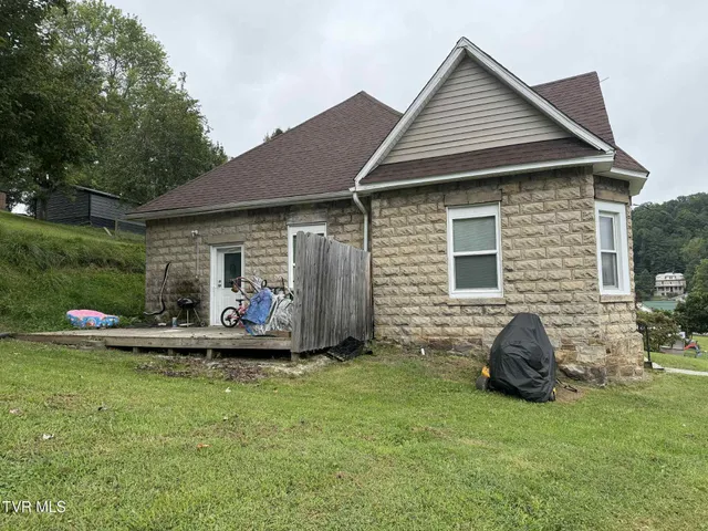 $139,000 | 111 Dale Street Northwest, Wise, VA 24293