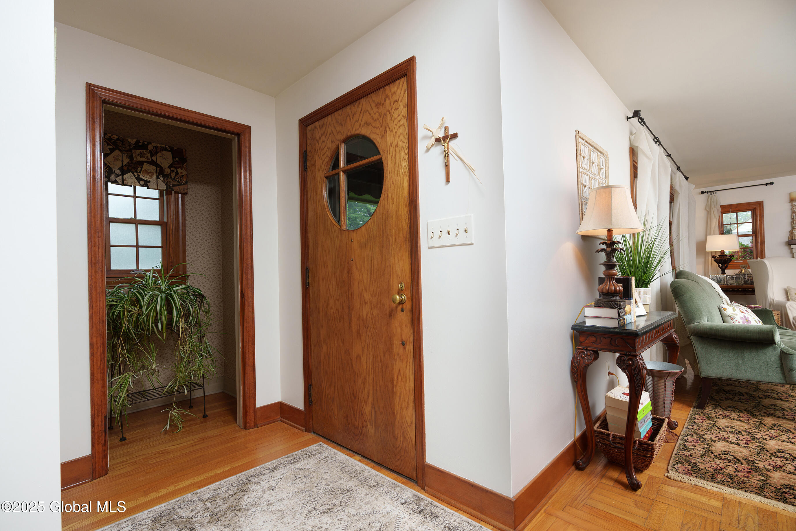 2155 Rankin Road Niskayuna, NY 12309 - Photo 5 of 64 001-2155-Rankin-Road