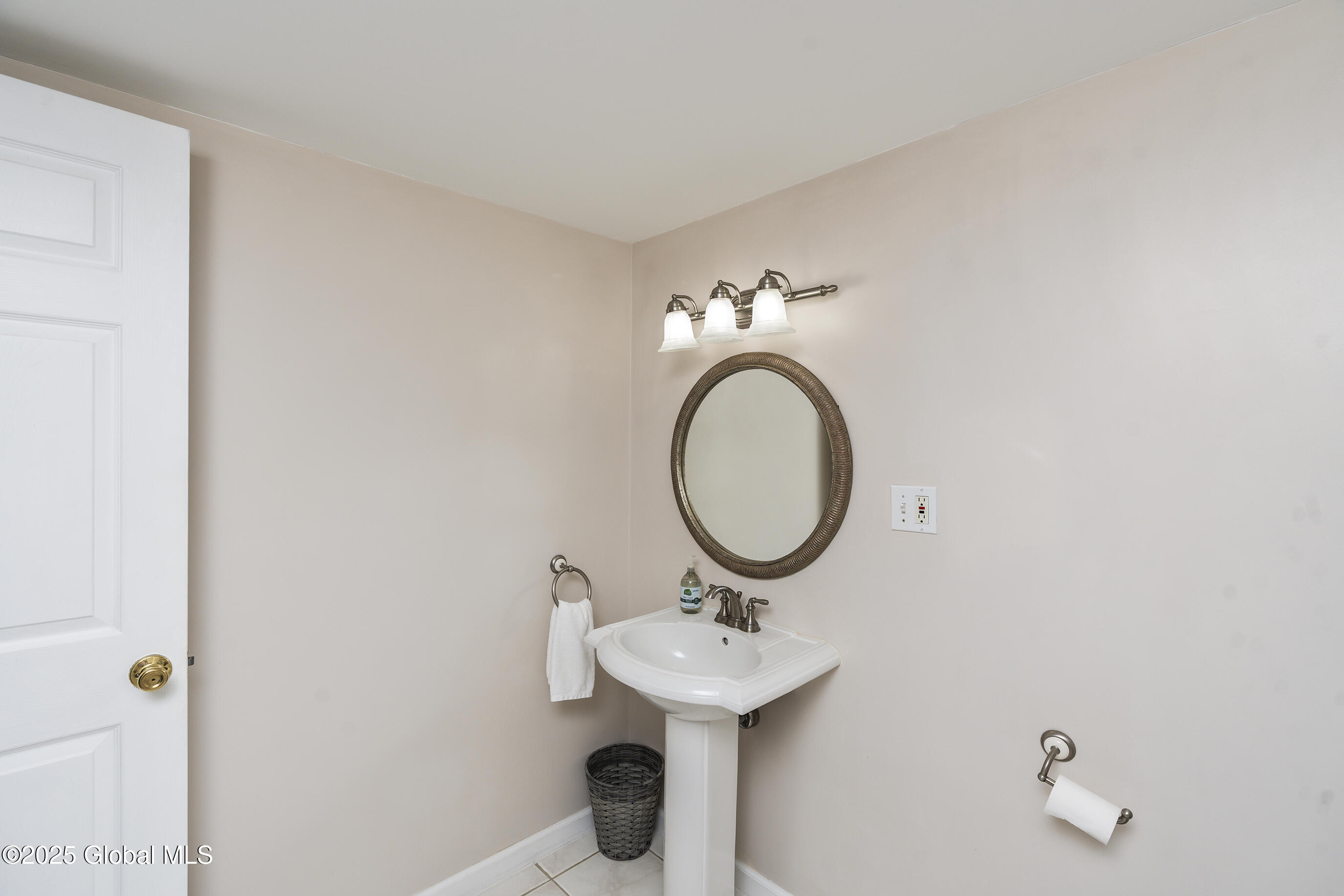 2155 Rankin Road Niskayuna, NY 12309 - Photo 55 of 64 056-2155-Rankin-Road