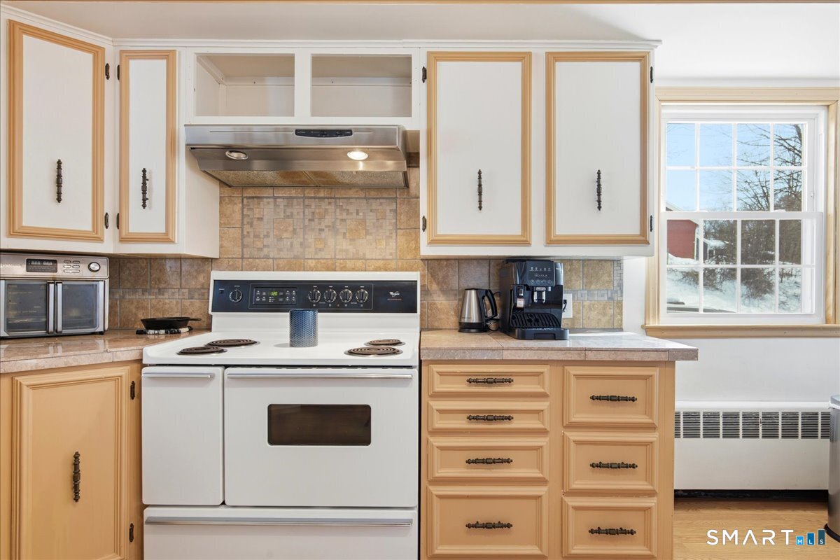 9 Schwartz Road Bozrah, CT 06334 - Photo 5 of 29