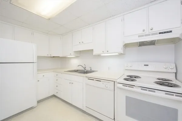 $2,850 | 73 Broad Reach, Unit M21C, Weymouth, MA 02191